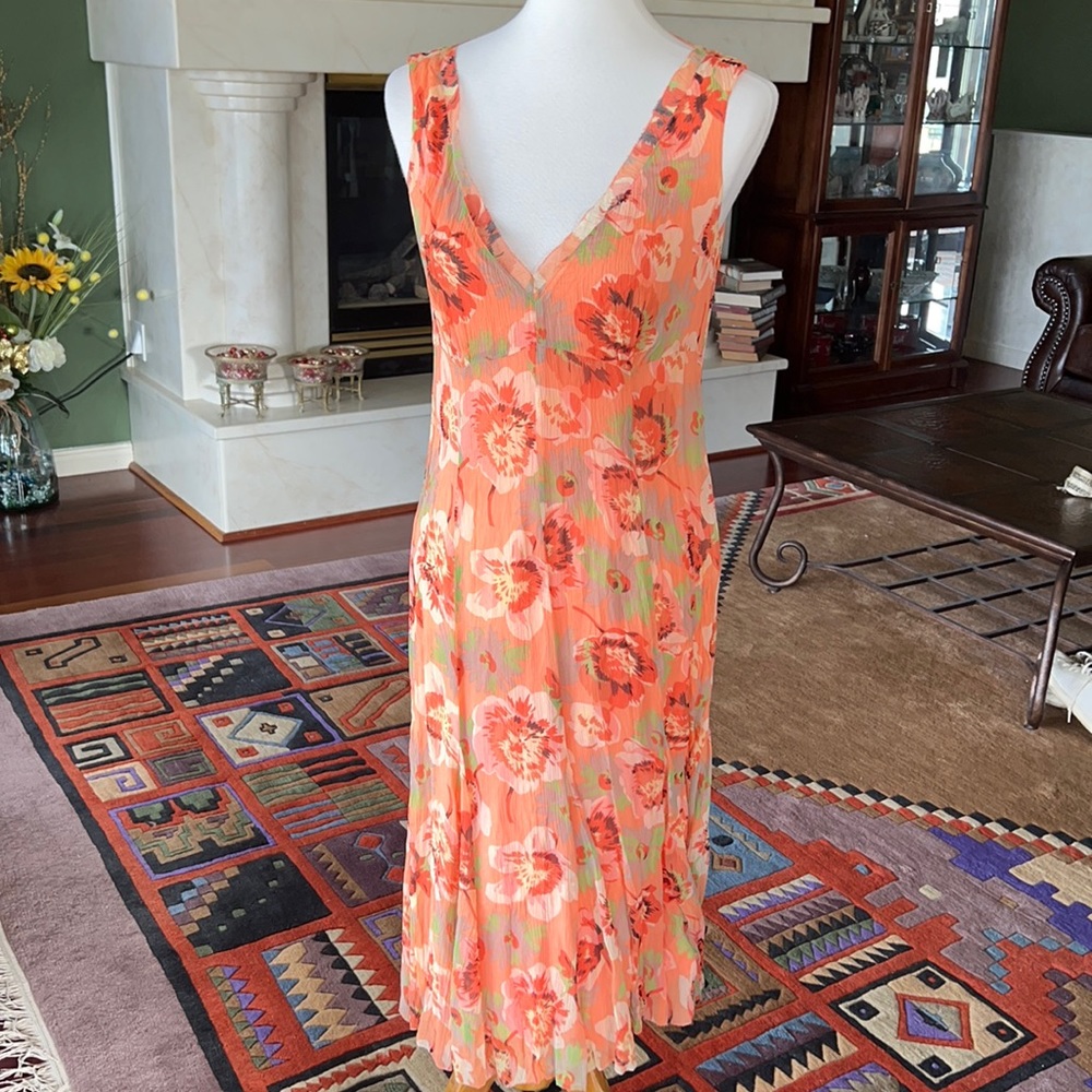 Gianni Bini V-Neck Long Dress Side Zip Lightweight